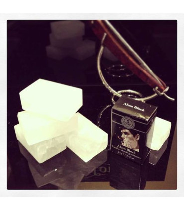 Piedra de Alumbre Taylor of Old Bond Street 75g - 1