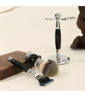 Set de Afeitado Brocha Sintética, Maquinilla Mach3 y Soporte Negro SensaBien - 4 Set de Afeitado Brocha Sintética, Maquinilla Mach3 y Soporte Negro SensaBien - 4